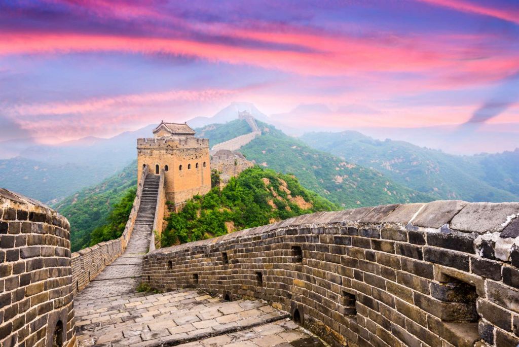 Chinese Muur onder een unieke hemel